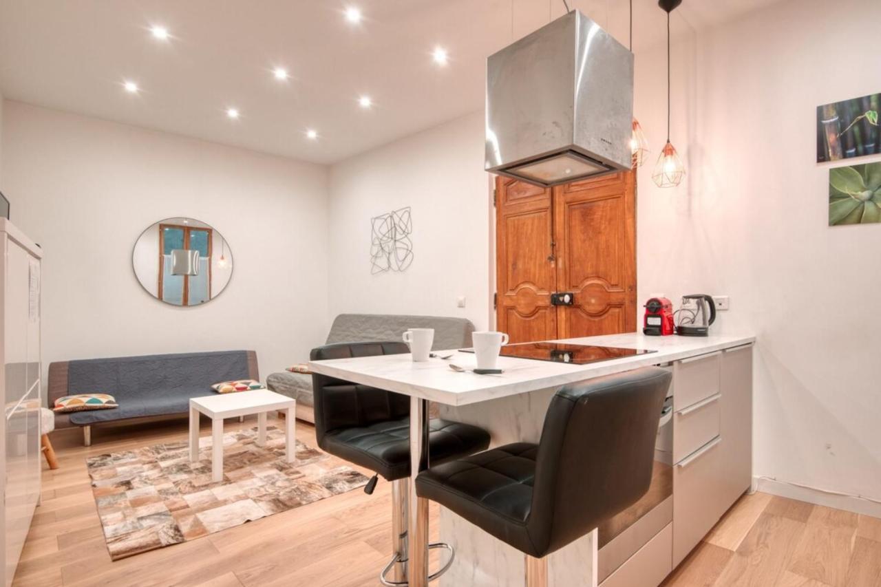 Furnished Apartment In The Heart Of The City Close To All The Amenities Aix-en-Provence Esterno foto